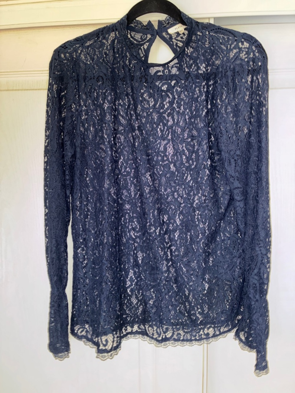 Pleione Navy Floral Lace Long-Sleeve Keyhole Top